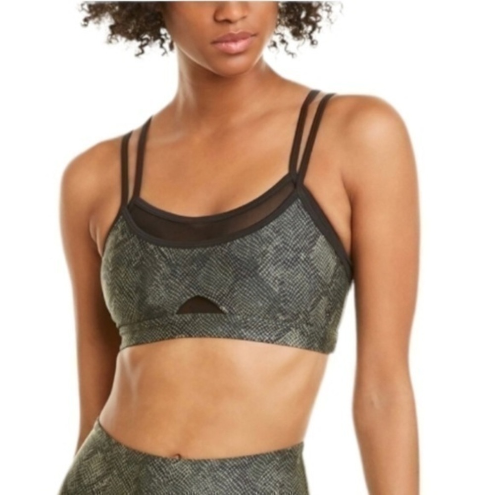 Good American Sports Bra in Hunter Green Snake Mesh Athletic Size 4(XL)